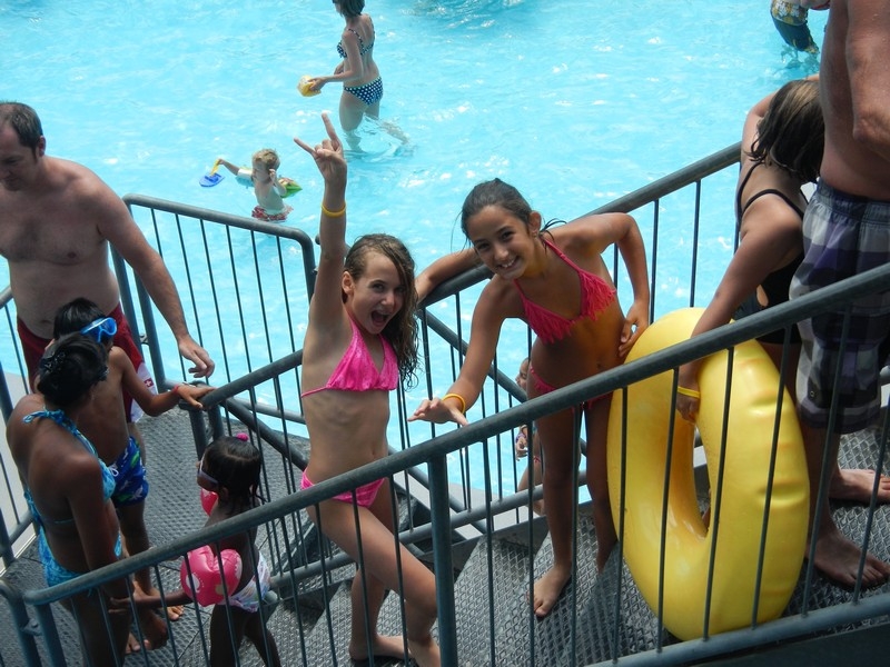 Village Camps International Summer Camp Leysin, Switzerland 2025-08-09 https://www.villagecamps.com/journals_admin/images/696-1-poolday (57).jpg